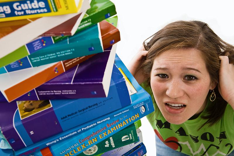 LH02-BooksOverwhelmed.jpg